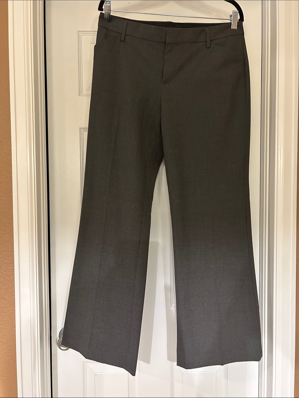 GAP Women's Straight Leg Dress Pants in Dark Gray